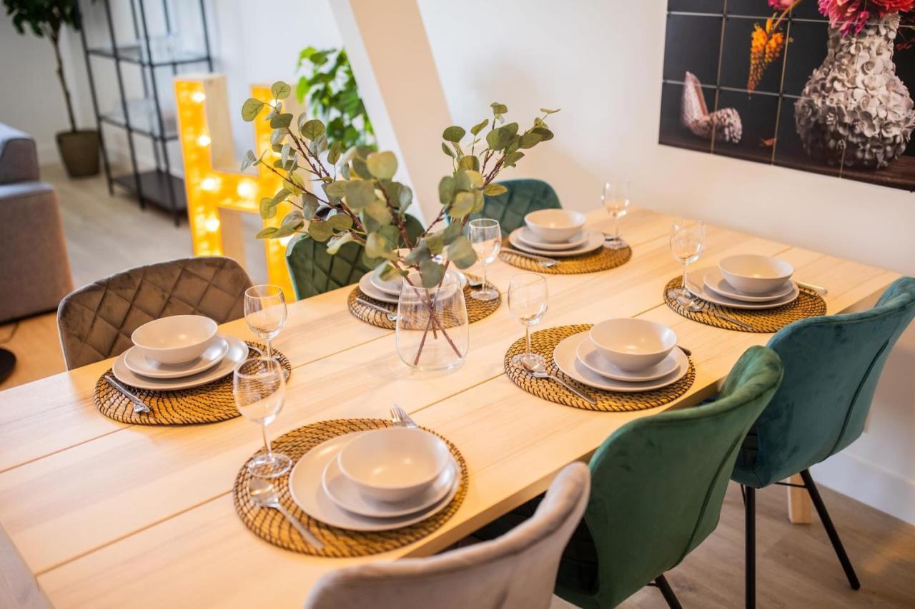 Happily 2 Bedroom Serviced Apartment 75M2 -Nb306H- Rotterdam Extérieur photo