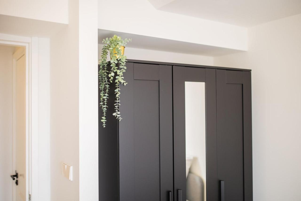 Happily 2 Bedroom Serviced Apartment 75M2 -Nb306H- Rotterdam Extérieur photo